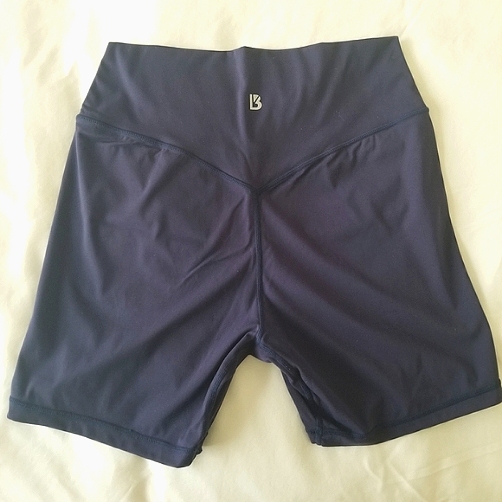BuffBunny Live 5in Shorts